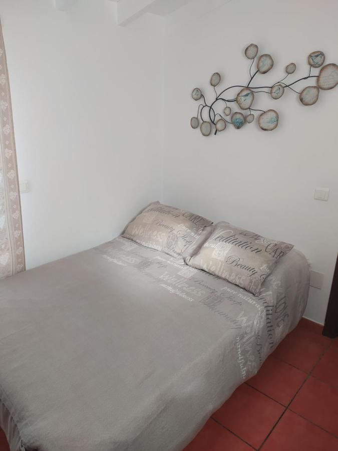 House Maruja With Wifi & Jacuzzi Hébergement de vacances